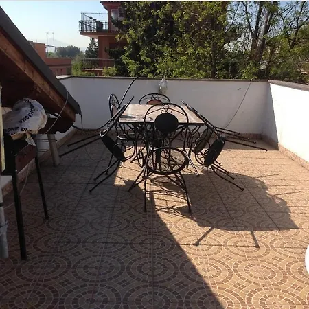 Ale E Nau Guest house Rome